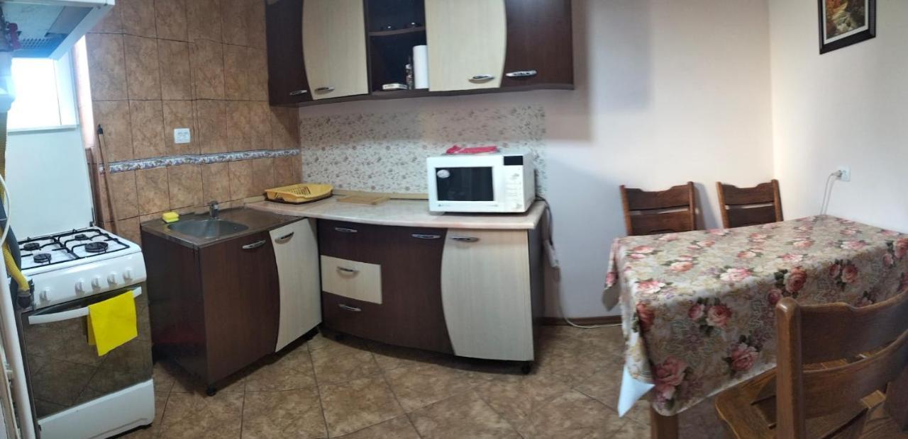 Casa Crivimex Villa Azuga Buitenkant foto